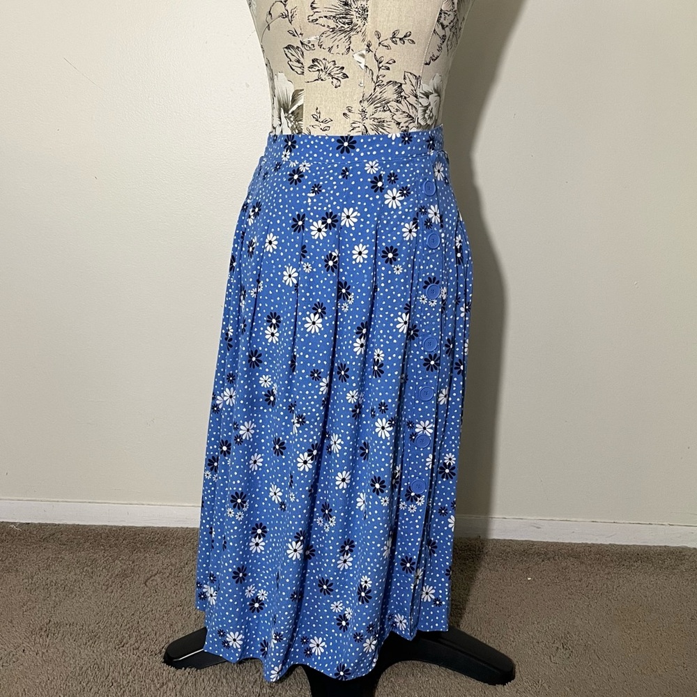 Talbots Floral Pleated Knee-Length Skirt Light Blue Size 16
